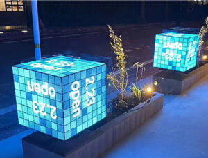 MINOS - Cube LED Screens - Four or Five Faces of Impact